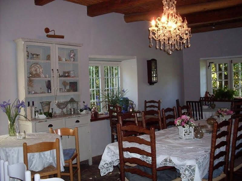 Moolmanshof 1798, Traditional Cape Dutch H-Shaped Farmhouse Свелендам Екстер'єр фото